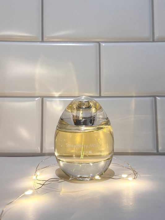 d’Annam Strawberry Mochi EDP Decant